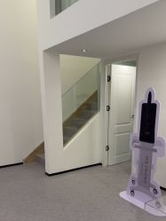 -JNK皮肤管理中心