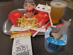 -麦当劳(世界城广场店)