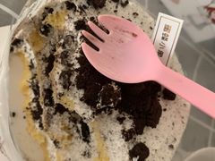 -蜜蜂小象·榴莲千层蛋糕(时代汇11栋店)
