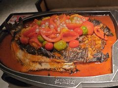 -江边城外烤全鱼(汉光百货店)