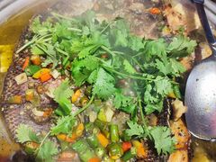 -令狐冲·炭烤活鱼(宝龙店)