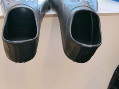 -爱革·洗衣改衣·洗鞋修鞋·洗包修包·奢侈品护理(宝地广场店)