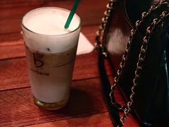 -b caffe bene咖啡陪你(中心路店)