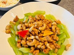 -檀億(北外滩中美店)