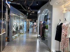 -南京时尚莱迪购物广场(正洪街店)