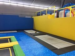-Bounce Factory反弹工厂蹦床公园(群力店)