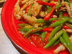 -先启半步颠小酒馆(常熟万达广场店)