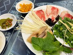 -桥香园云南过桥米线(金马碧鸡店)