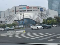 -宝龙城(杭州滨江店)