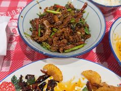 -荆九爷爆炒桥头三嫩(云南北路店)