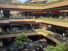 -瑞虹新天地月亮湾