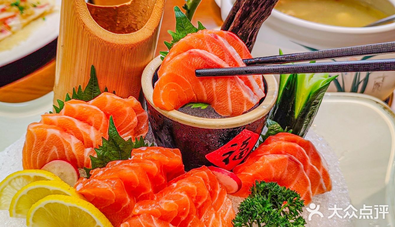 🎉这么大一只螃蟹才 299 元，快冲❗❗