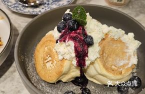 Blueberry Burst Soufflé