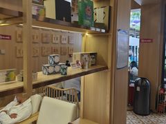 -霸王茶姬(南强街店)