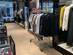 -GIVENCHY(佛罗伦萨小镇奥莱店)