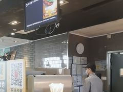 -麦当劳(三亚凤凰机场店)
