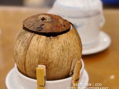 黑豆家鸡炖原只椰子汤-大唐靓汤私房菜(红荔西路店)