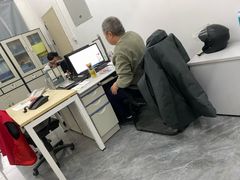 -华莱士·全鸡汉堡(五爱道店)