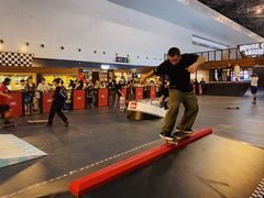 -东浩兰生上海世博展览馆