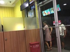 门面-麦当劳(欢乐谷店)