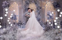 -深白婚纱艺术馆(王府壹号店)