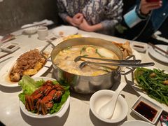 -肥仔文澳门猪骨煲(南京西路店)