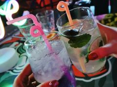 -UP嘻哈酒吧(粉巢店)
