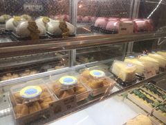 -昆明冠生园·蛋糕·面包(南强街店)