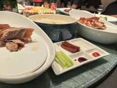 -凤凰园烤鸭店·唐山菜·传承花椒肉(老唐丰路店)