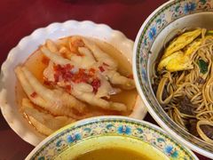-金杨拉面王小吃面馆·牛三宝面·红烧牛肉粉