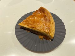 国王饼-潮一不贰·法式甜品·生日蛋糕·西式简餐(外滩店)