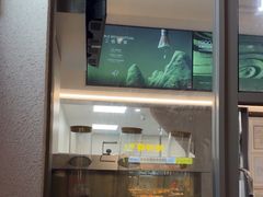 -喜茶(上海淮海中路渔阳里店)