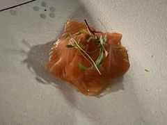 三文鱼温泉蛋配鱼子-Solo(衡山路店)