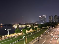 -南京眼步行桥