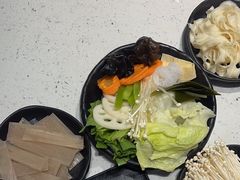 -三江源活鱼现烤(维多利摩尔城店)