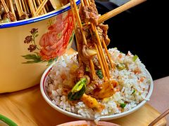 -拈签一笑黄牛肉辣卤串串