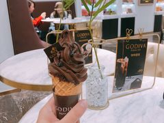 经典巧克力软冰淇-GODIVA(王府井apm店)