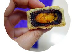 豆沙蛋黄月饼、低糖白莲蓉蛋黄月饼，奶黄蛋-皇子烘焙手作 prince baking(天河店)