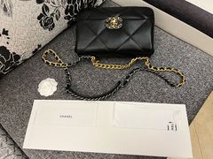 -Chanel(德基广场店)