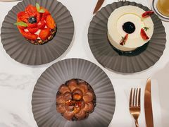 -潮一不贰·法式甜品·生日蛋糕·西式简餐(外滩店)