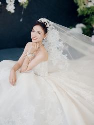 -予白婚纱礼服馆
