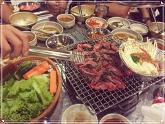 -釜山火炉·海鲜烤肉(紫藤路店)