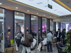 -藤野造型烫染·漂发