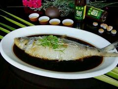 -无锡鼎尚皇冠酒店