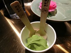 芥末抹茶冰淇淋-茶是一枝花泡茶店