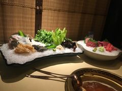 -余欢领鲜火锅(新街口店)