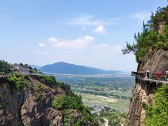 -玻璃桥景区石牛寨