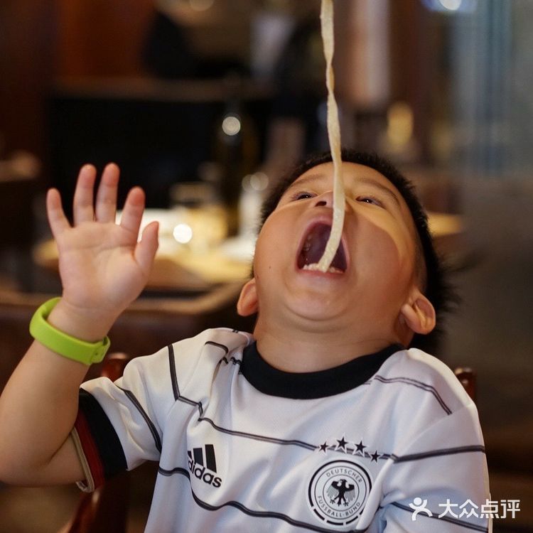 高热量美食精华与高质量人类幼崽的约会