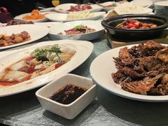 -凤凰园烤鸭店·唐山菜·传承花椒肉(老唐丰路店)