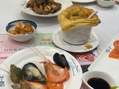 -四海一家自助餐(益田假日广场店)